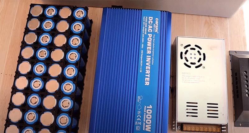 How many batteries can be connected to an inverter?